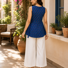 Women’s Blue Rayon Floral Print Sleeveless Short Kurti