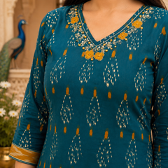 Green Floral Printed Cotton Kurta Pant & Dupatta Suit Set