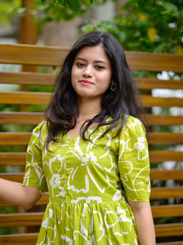Elegant Light Green Floral Dress for Women