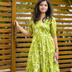Elegant Light Green Floral Dress for Women