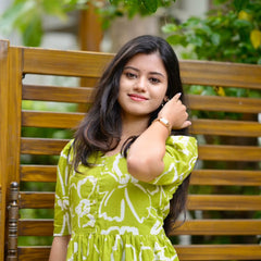 Elegant Light Green Floral Dress for Women