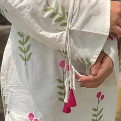 Women’s Ivory White Floral Cotton Kurta Pant Set with Pink Dupatta