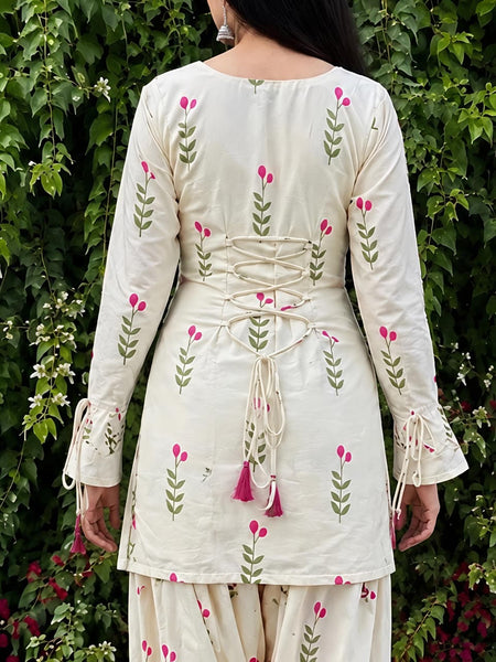 Women’s Ivory White Floral Cotton Kurta Pant Set with Pink Dupatta