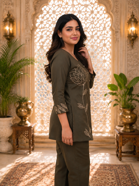 Green Embroidered Rayon Co-ord Set for Women
